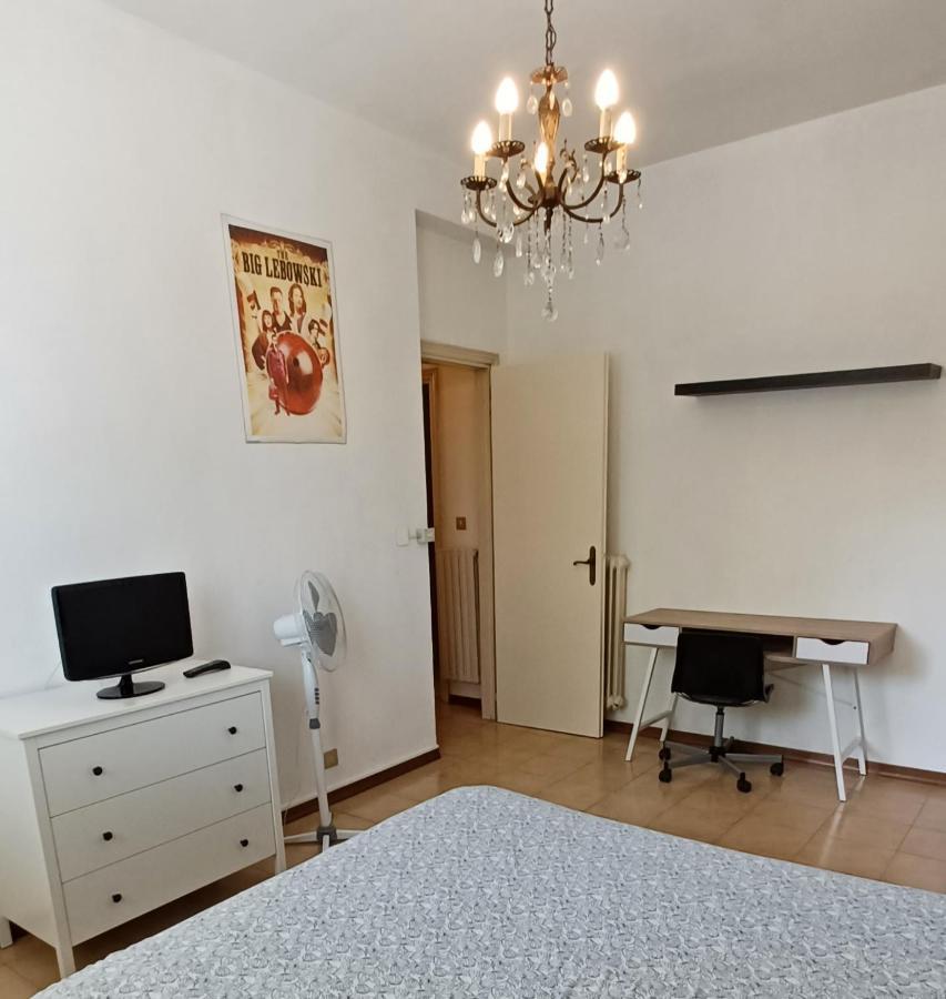 Luminosissimo Appartamento Viareggio Centro Exteriér fotografie
